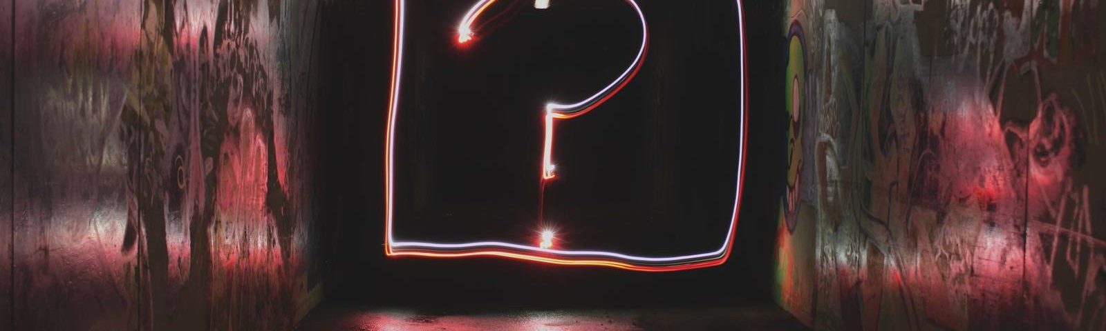 Question Mark Neon Signage CT36NSXvx4wh 1600